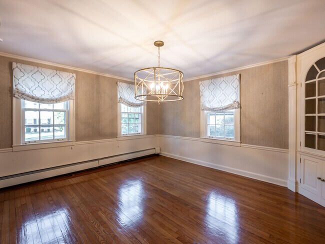 Building Photo - 152 Ryder Rd