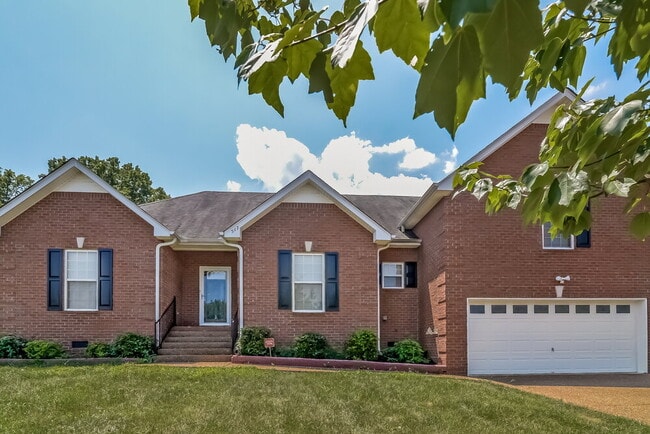 Building Photo - 517 Johnstown Dr