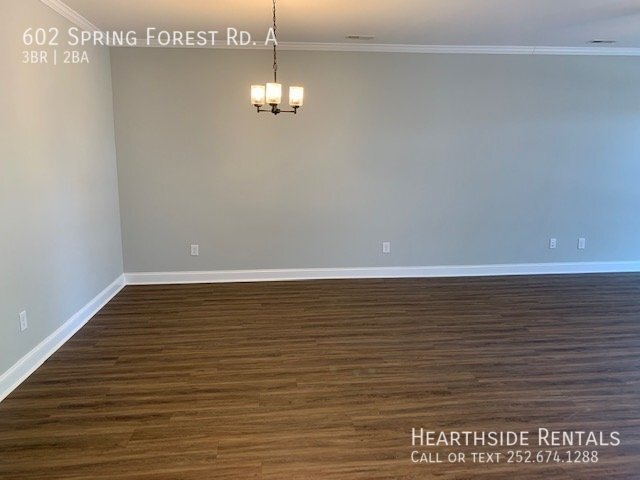Building Photo - 3 Bed 2 Bath Duplex in Bent Creek