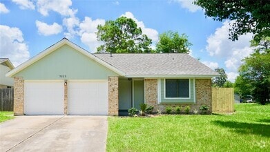 Building Photo - 7323 Woodoak Dr