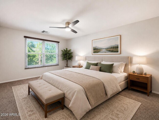 Foto del edificio - 2250 E Wayland Dr