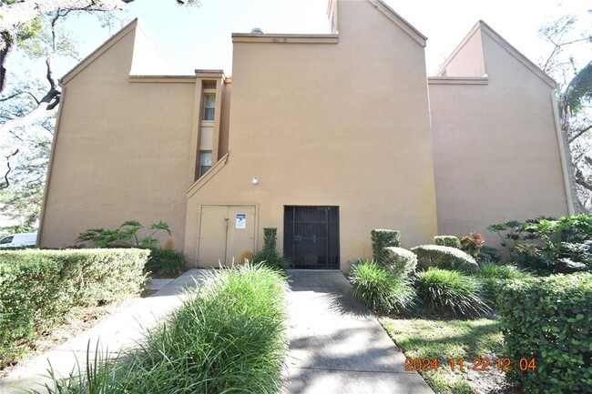 Foto del edificio - 4411 Shady Terrace Ln