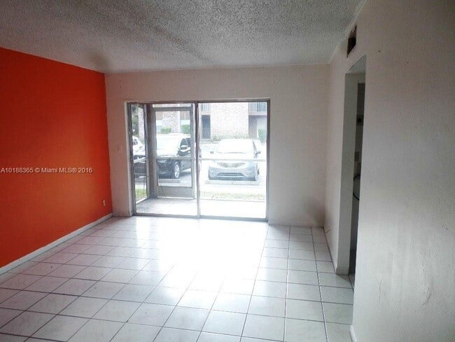 Building Photo - 8349 Royal Palm Blvd