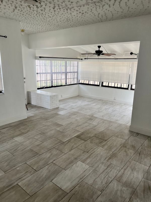 Building Photo - 1440 NW 183rd St