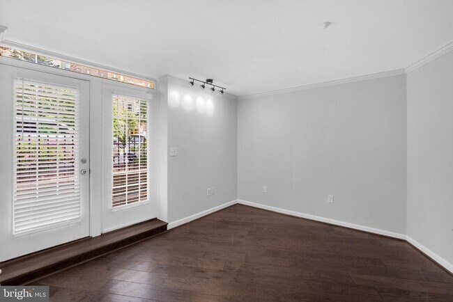 Foto del edificio - 1801 Calvert St NW