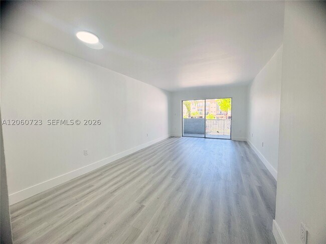 Foto del edificio - 6095 W 18th Ave