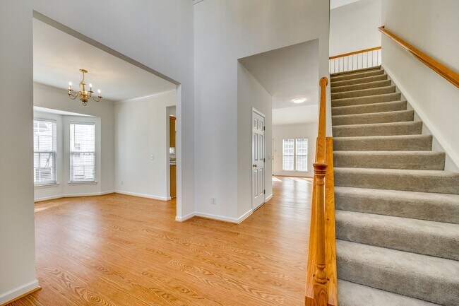 Foto del edificio - Beautiful 3 bedroom 2.5 bath home in Williams Glenn Community in Charlotte with Primary on the main.