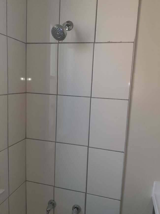 Washroom - 4400 W West End Ave