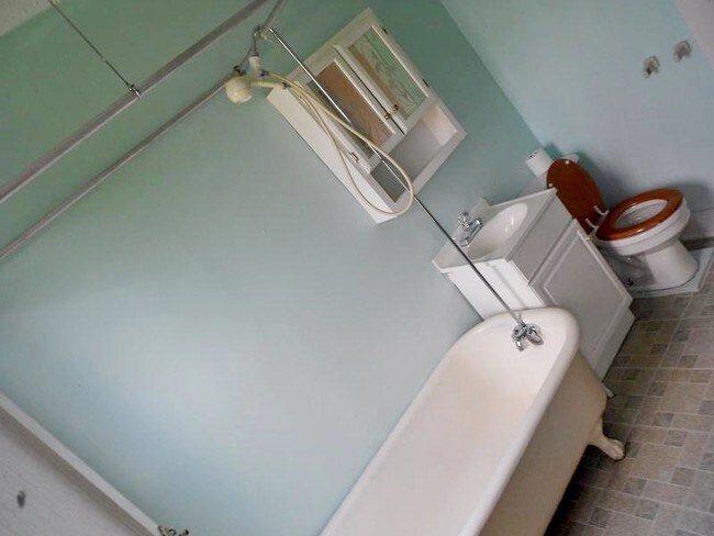 Building Photo - 9 Pilling St