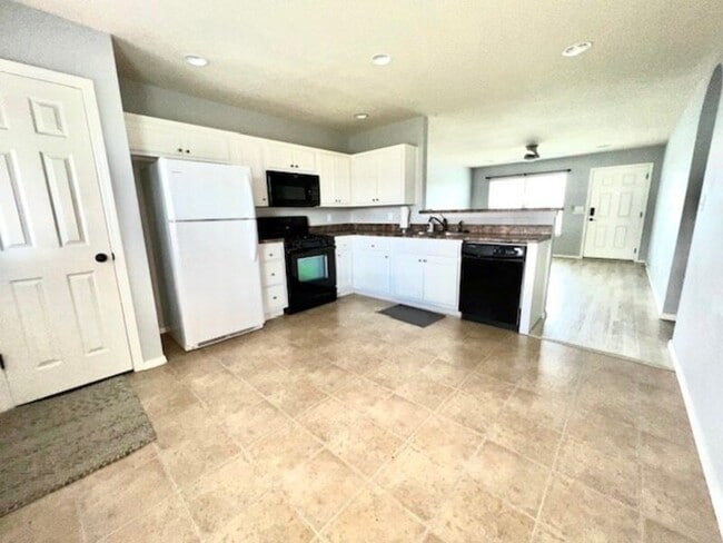 Building Photo - 25103 South Roselake Drive