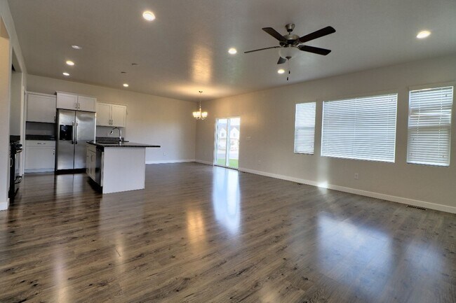 Foto del edificio - Legacy Farms Home with 6 Bedrooms!