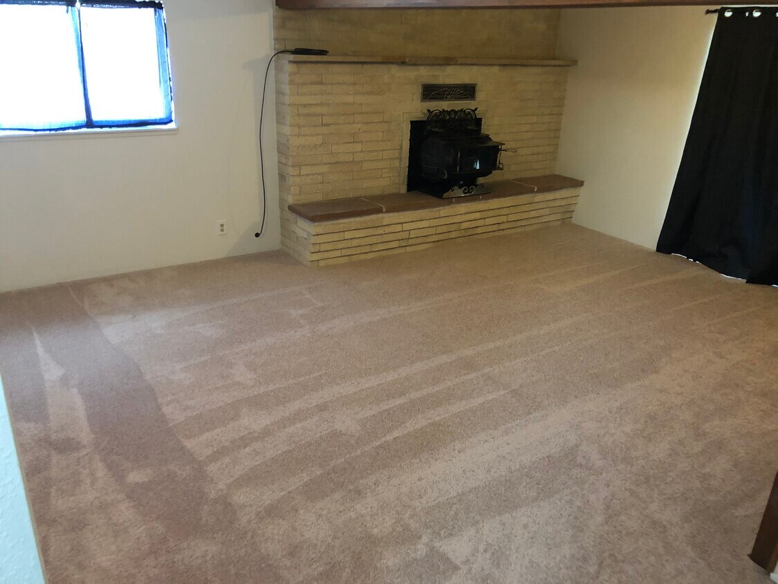 7 Rd 3499 Rd, Flora Vista, NM 87415 House Rental in Flora Vista, NM