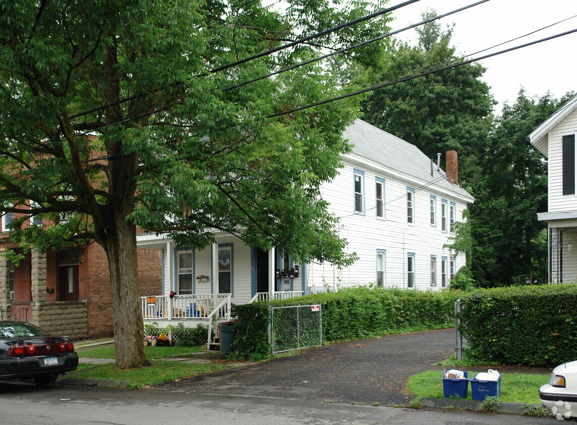 Building Photo - 1711 Highland Ave
