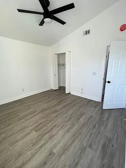 Foto del edificio - 505 E 24th St