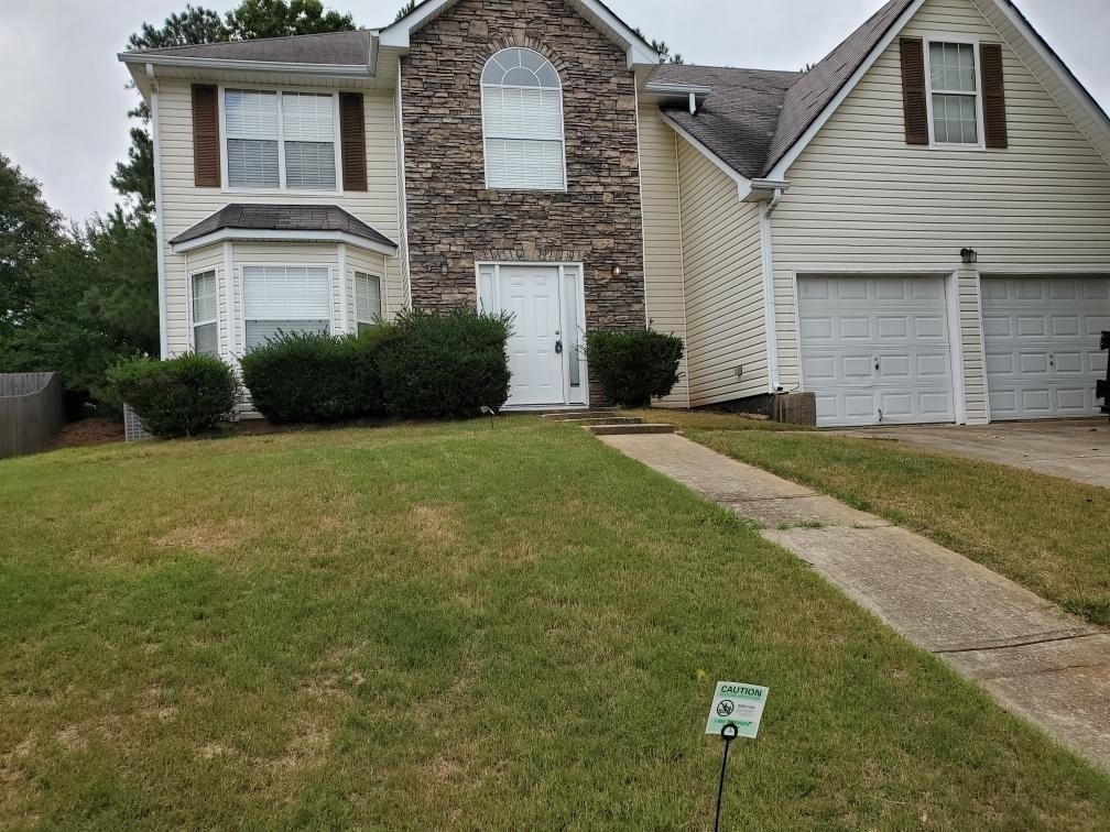 Primary Photo - 4455 White Rd