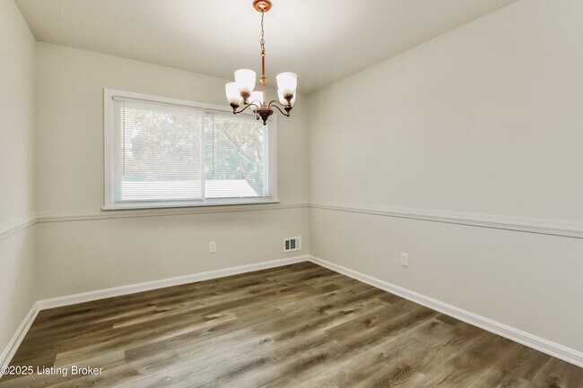 Building Photo - 8413 Smithton Rd