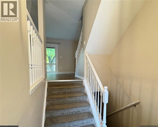 Building Photo - 51 Caroga Ct