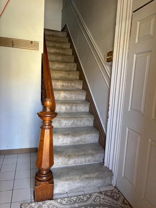 Photo - 215 5th Ave Apartment