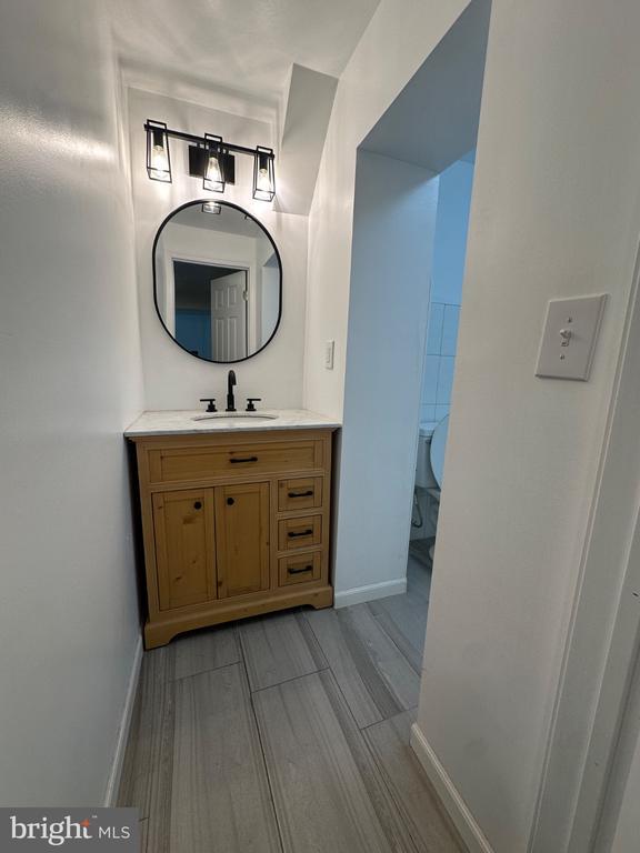 Foto del edificio - 224 Long Ln