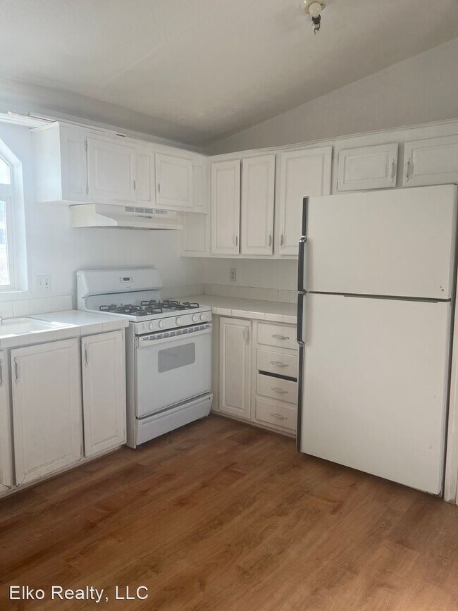 Foto del edificio - 3 br, 2 bath House - 1356 Stitzel Rd
