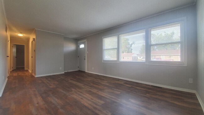 Foto del edificio - 4317 Benton St NE