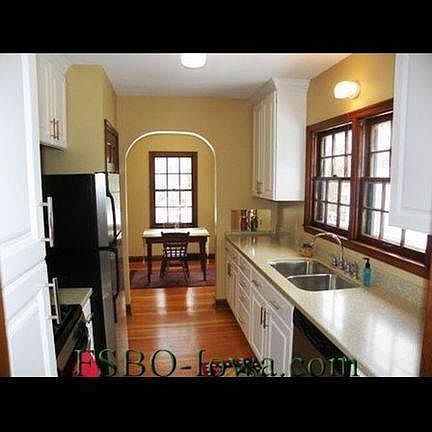 Building Photo - 1210 Sheridan Ave