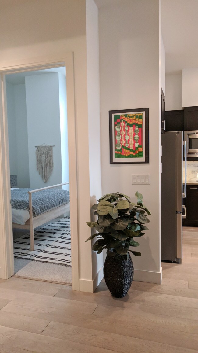 Second bedroom - 3301 Arapahoe Ave