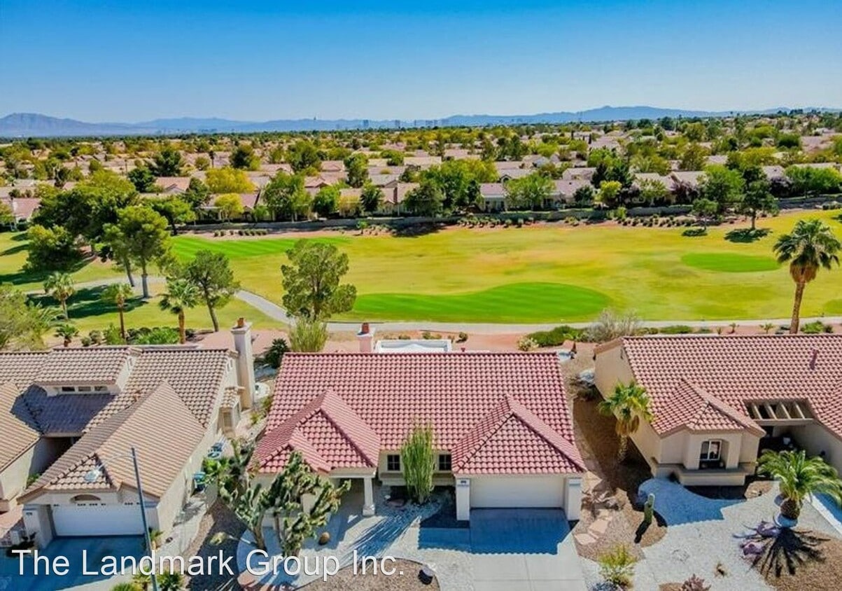 2 br, 2 bath House 2600 Golfside Drive House Rental in Las Vegas