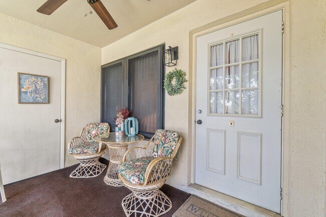 Building Photo - 401 Pine Glen Ln