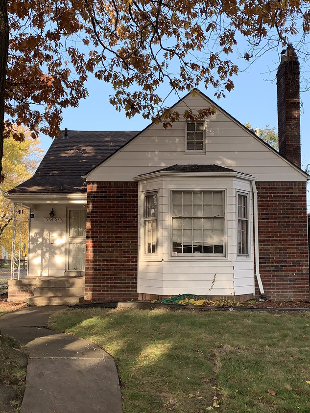 Primary Photo - 11701 Whitehill St