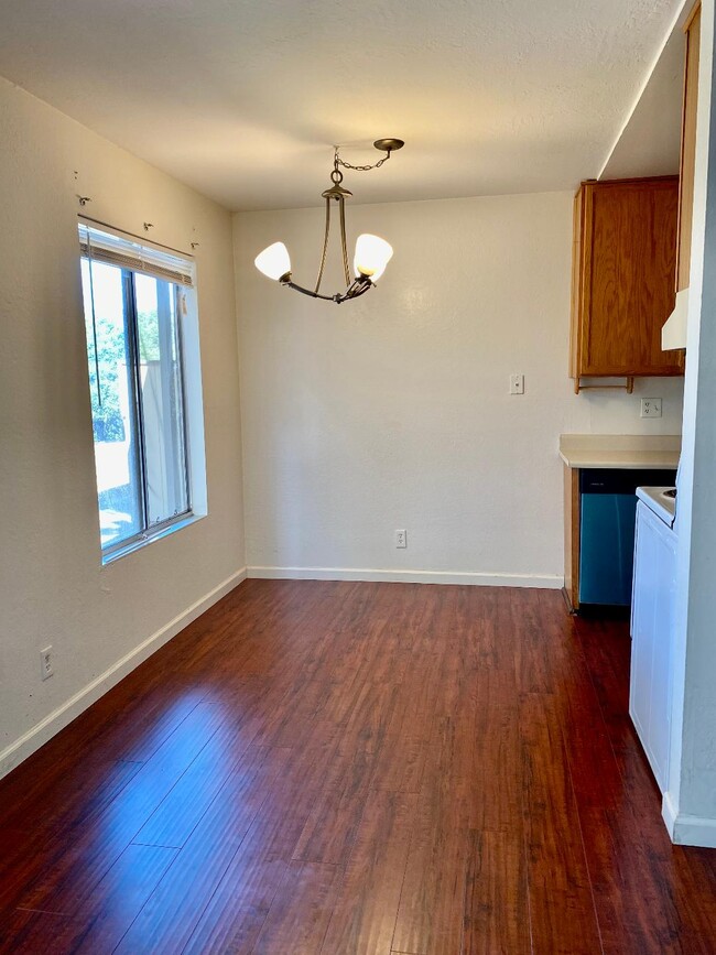 Dining room - 5314 Ridgeview Cir