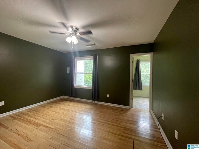 Foto del edificio - 1727 Ashwood Dr