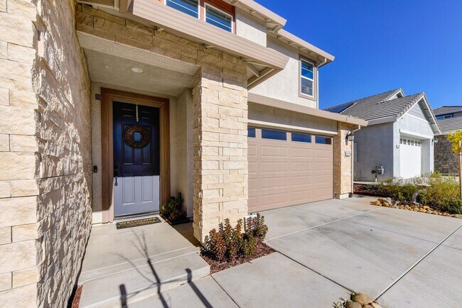 Foto del edificio - 4 Bedroom, 3 Bath Home in Rancho Cordova