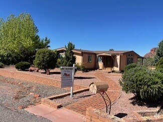 Building Photo - 775 Andante Dr