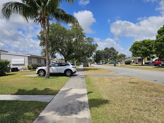 Foto del edificio - 1430 NW 10th St