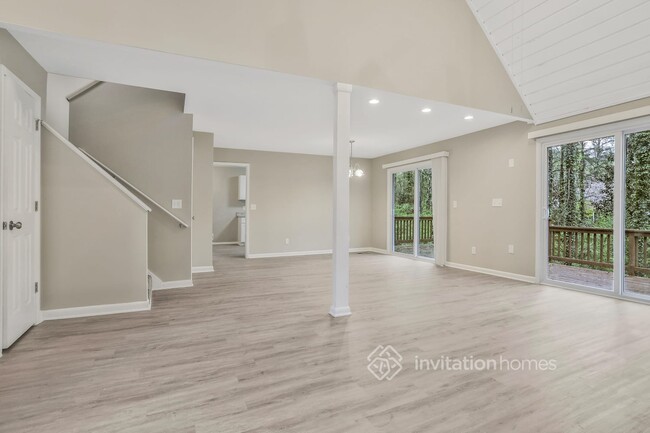 Foto del edificio - 2193 Cedar Forks Dr