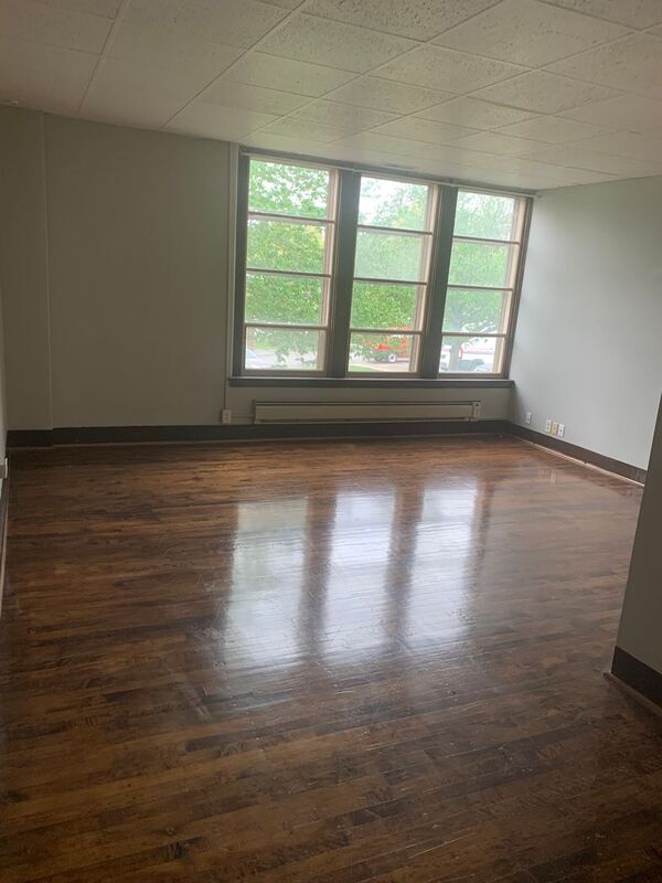 Photo - 5402 S 77th St Apartment