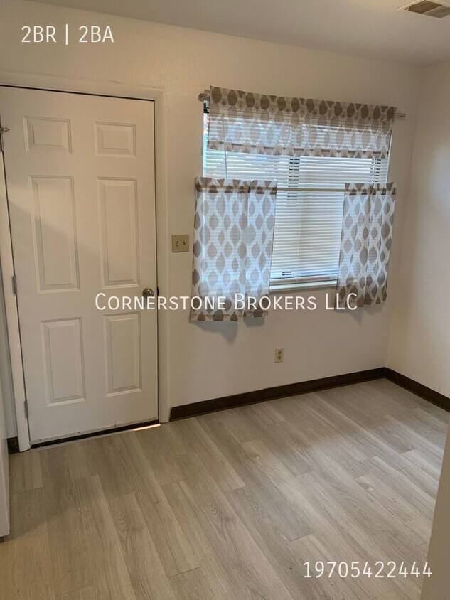 MAJOR PRICE REDUCTION PLUS 300.00 OFF FIR... Apartment for Rent in