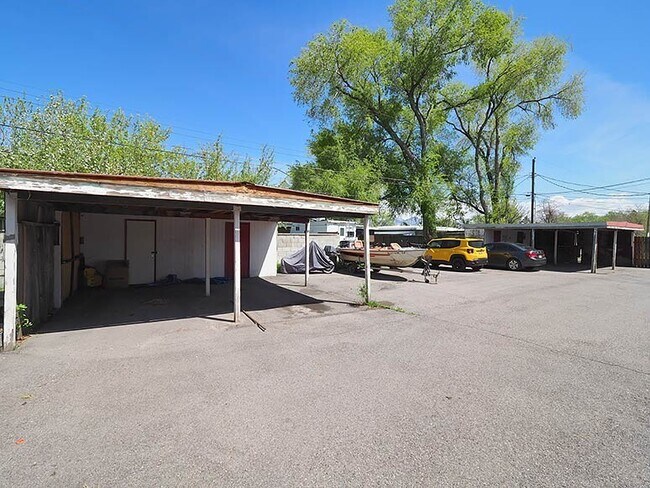 Foto del edificio - 3064 W Beaver Cir