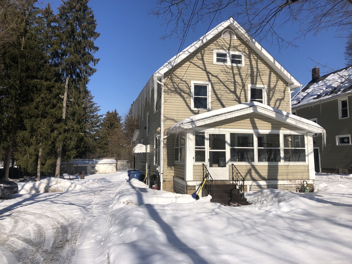 1667 Brady Lake Rd, Kent, OH 44240 House for Rent in Kent, OH