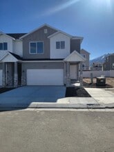 Building Photo - 728 N 160 E