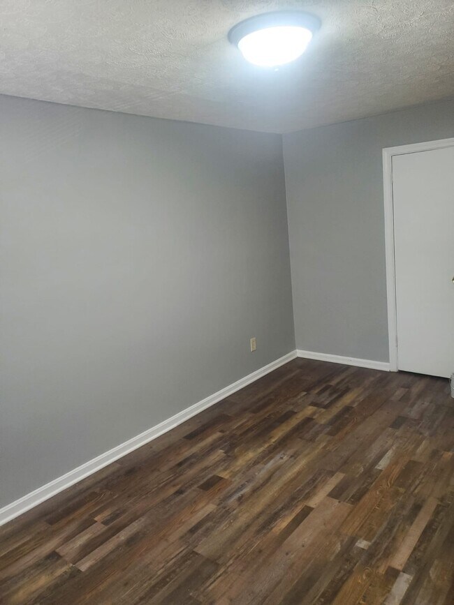 Building Photo - 2524 Flanigan Ct