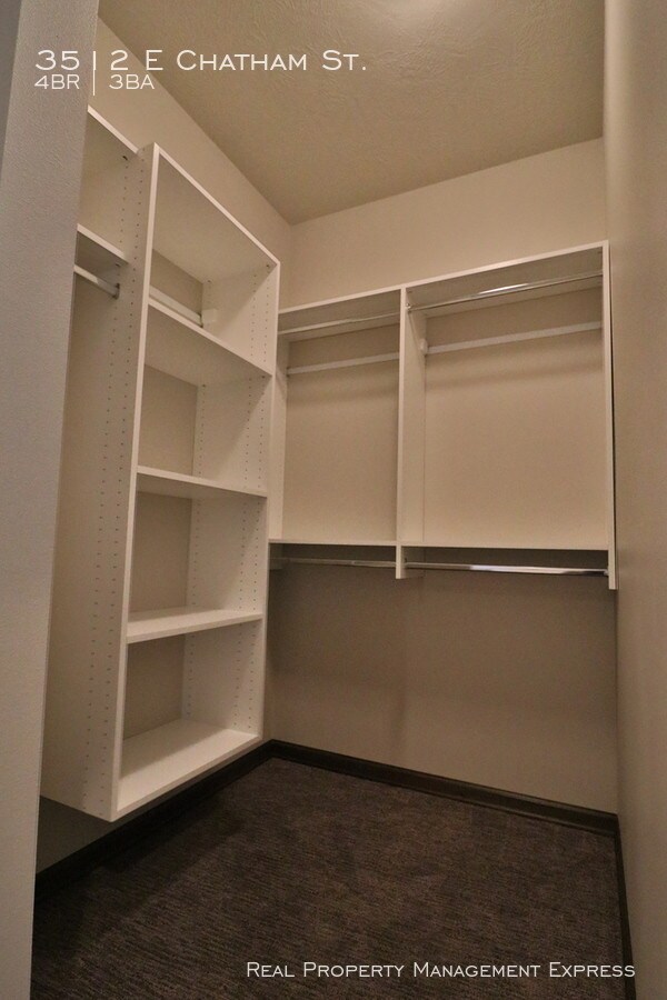 Foto del edificio - 3512 Chatham St