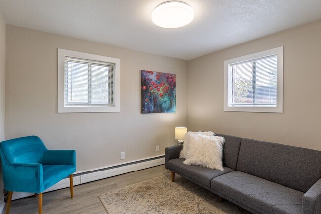 Foto del edificio - Highland Park Apartments | Standard 2 Bedroom