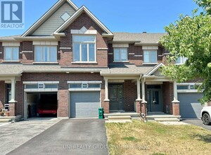Building Photo - 821 Loosestrife Way