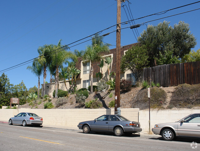 Foto del edificio - Highland Apartments