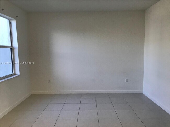 Building Photo - 29236 SW 163rd Ct