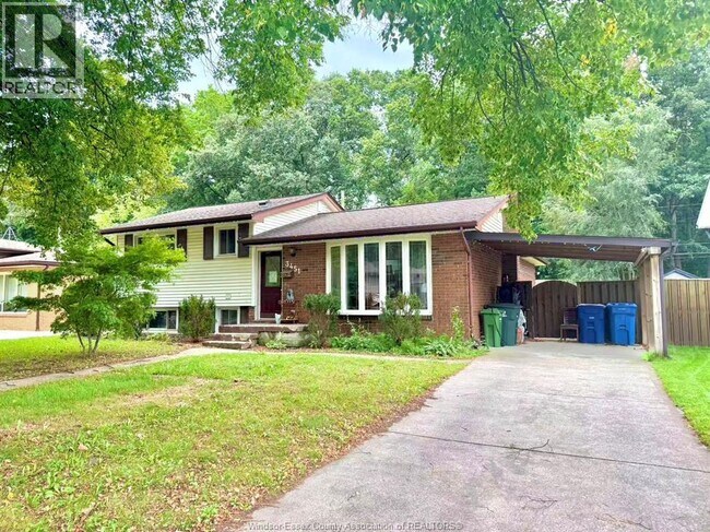 Building Photo - 3451 Askin Ave
