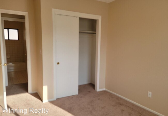 Foto del edificio - 3 br, 2 bath House - 1485 Mount Hood St