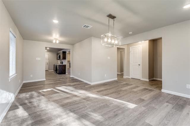 Building Photo - 2386 Chart Dr